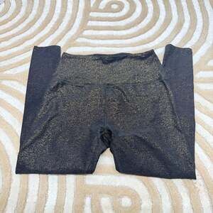 Beyond Yoga Softshine High Waisted Leggings Size L black with gold spacedye